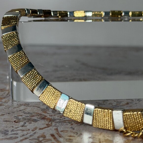 Vintage Napier Two-Tone Gold Silver Textured Link Collar Necklace - Picture 2 of 7